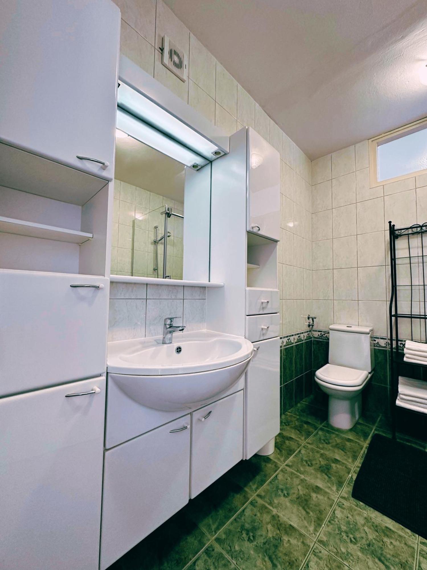 Apartments Vilma มูร์แตร์ ภายนอก รูปภาพ